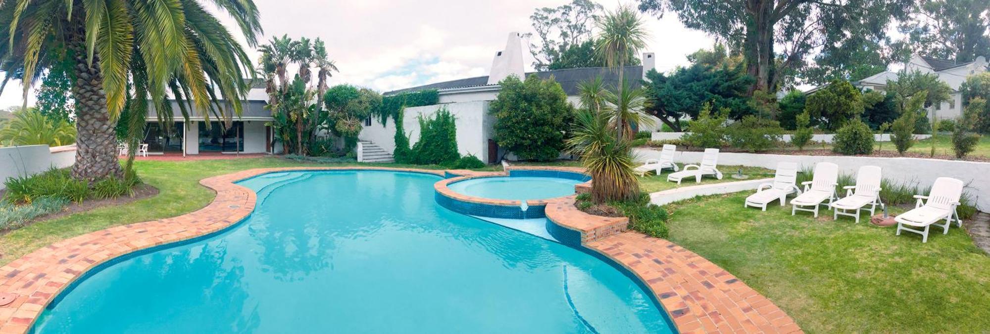 Houw Hoek Hotel Botrivier Esterno foto