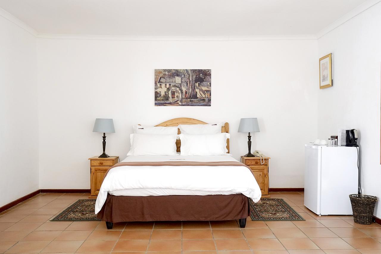 Houw Hoek Hotel Botrivier Esterno foto