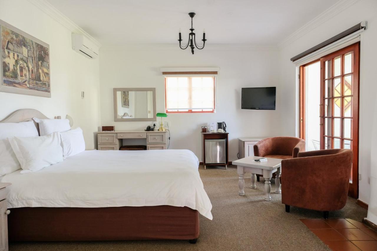 Houw Hoek Hotel Botrivier Esterno foto